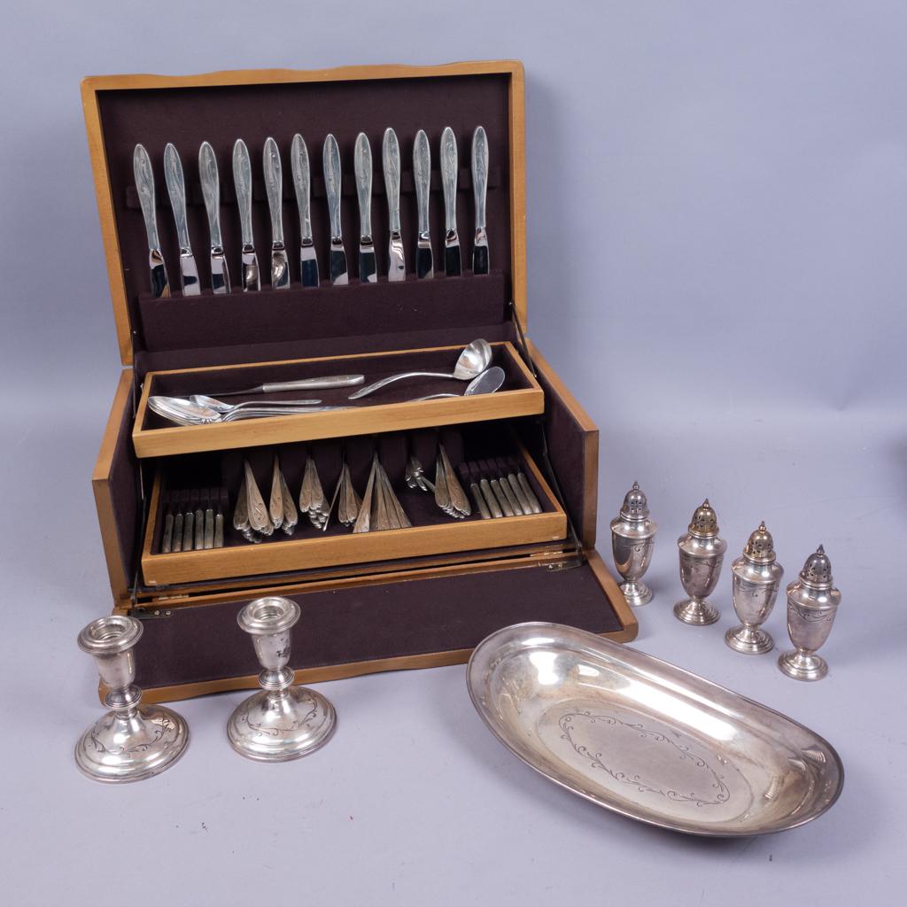 Towle Awakening Silver 120 Pc Flatware Service for 12 (1 of 7)