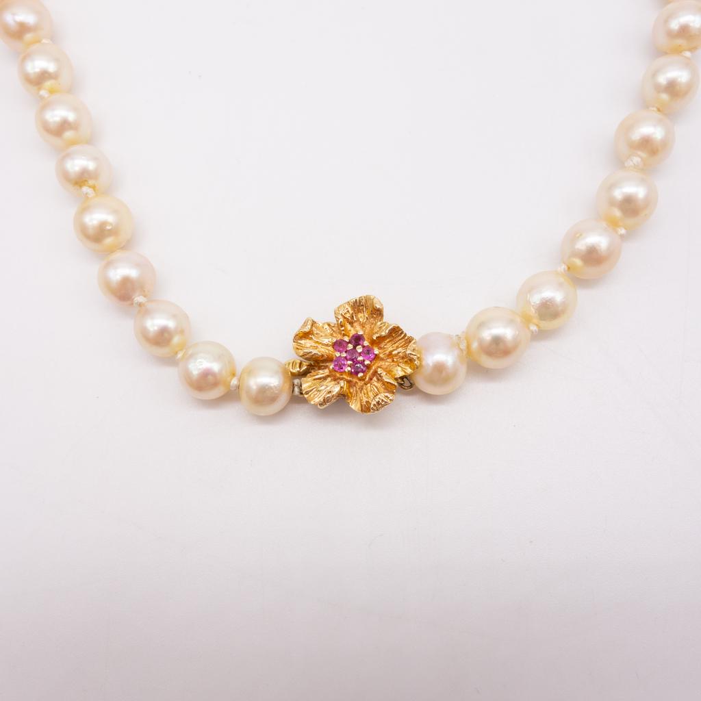 8-9mm Cultured Pearl 14K Gold Pink Sapphire Necklace (1 of 4)