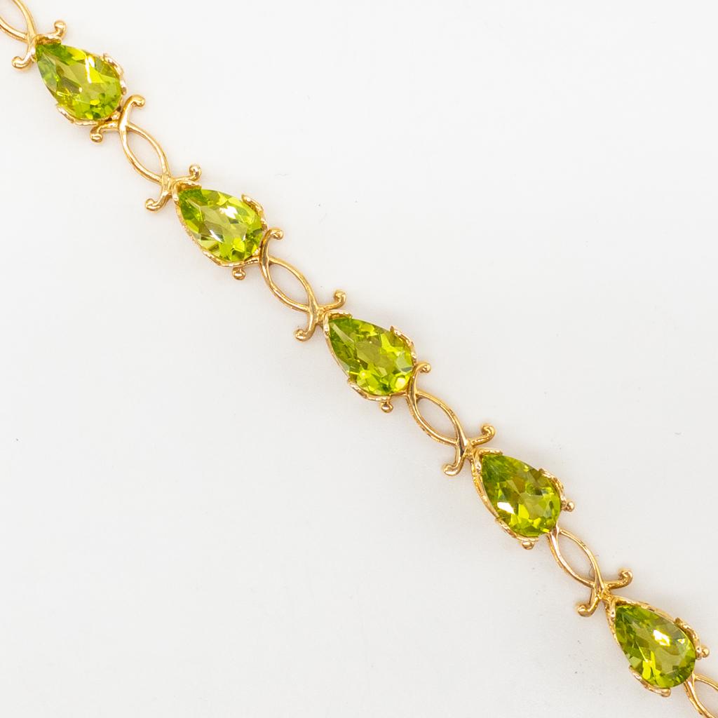 Contemporary 14K Gold 10.67tcw Peridot Bracelet w COA (1 of 4)