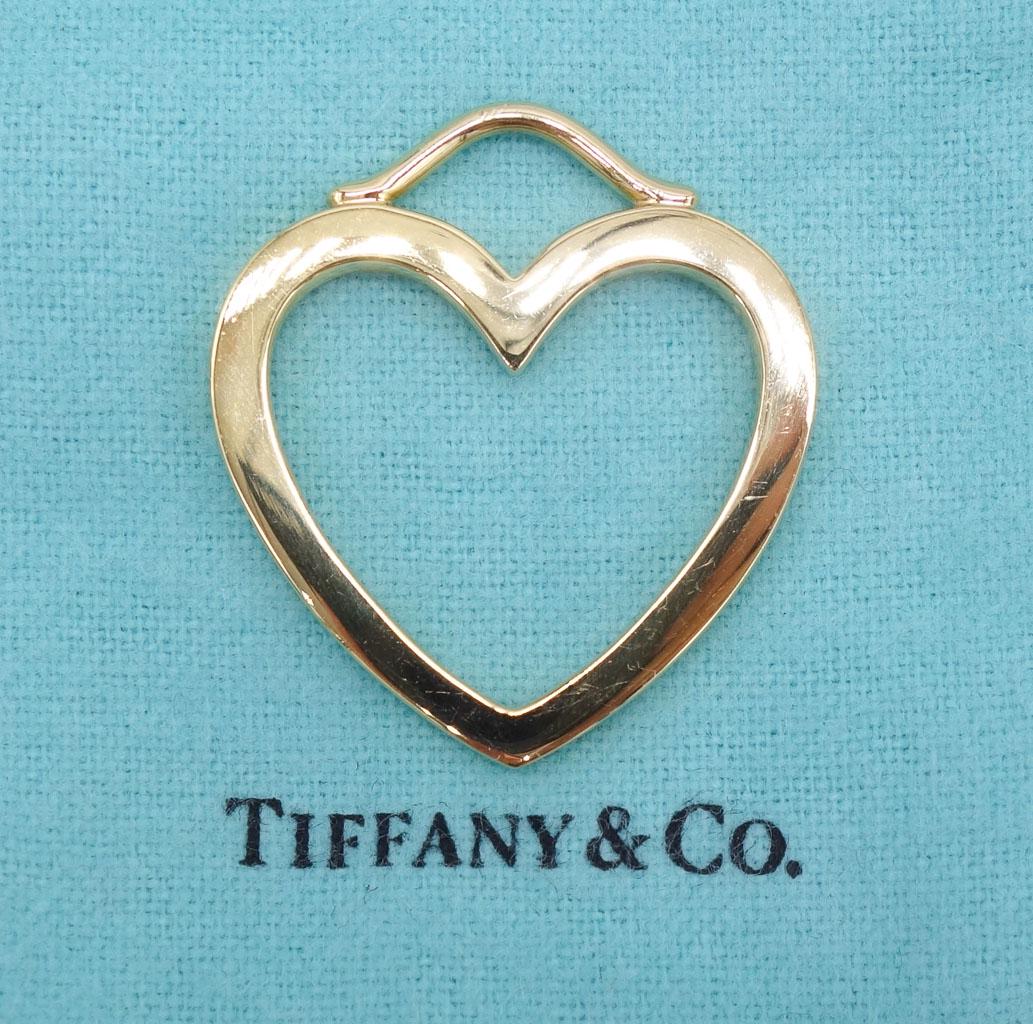 Vintage Tiffany Large 18K Gold Heart Pendant w Tiffany Felt Pouch 10.6g (1 of 4)