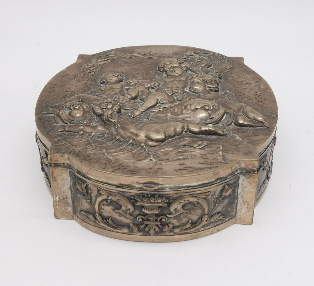 Antique Hungarian 800 Silver Repousse Lounging Cherubs Dresser Box (1 of 10)