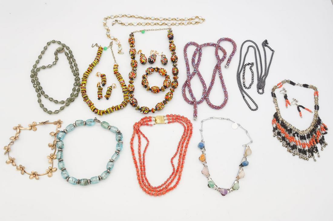 Vintage Lot 10 Necklaces plus Bracelet Earrings Suites, Art Glass, Beaded (1 of 4)