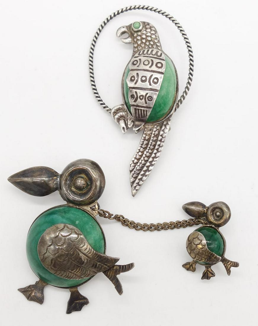 Vintage Two Designer Mexican Sterling Silver Green Stone Parrot Brooch Pins (1 of 2)