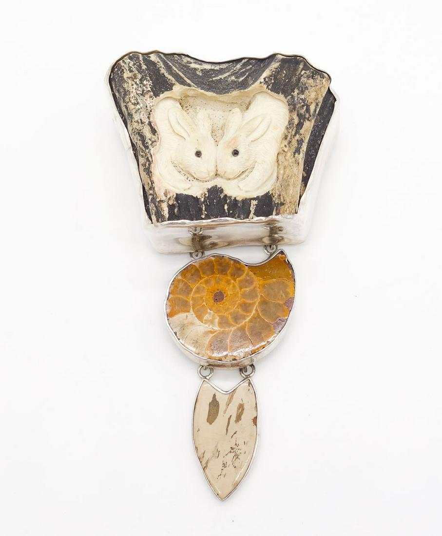 Vintage Amy Kahn Russell Sterling Silver Ammonite Fossil Carved Antler Bunny Rabbit Brooch Pin (1 of 3)