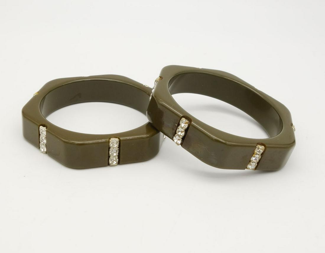 Vintage Mid Century Olive Green Bakelite Bangle Bracelets w Rhinestones (1 of 2)