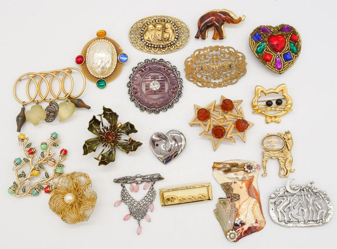 Vintage Lot 18 Brooch Pins incl Carol Lee, Cats, Elephants, Jewels, Flowers (1 of 5)