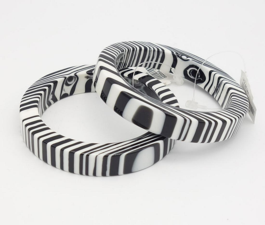 Pair Sobral Pop Art Black and White Zebra Stripe Resin Bangle Bracelets (1 of 2)