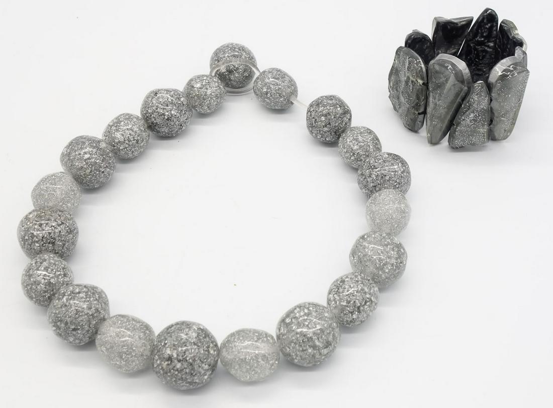 Sobral Pop Art Silver Glitter Single Strand Resin Bead Necklace and Bracelet Rocha II (1 of 5)