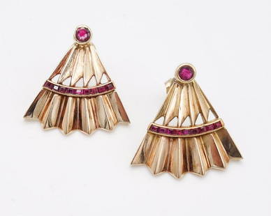 Vintage Retro 14K Rose Gold Ruby Fan Motif Earrings: This is a vintage pair of retro 14K rose gold fan motif earrings accented with rubies. Each is 7/8 x 7/8". The total weight of the pair is 9.7g.