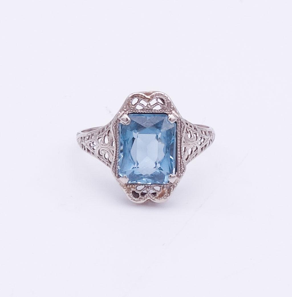 Antique 14K White Gold Filigree Art Deco Blue Spinel Ring Size 8.75 (1 of 4)