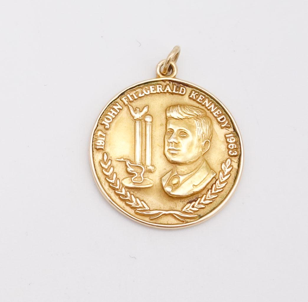 Vintage 14K Gold JFK Ask Not What Your Country Can Do For You Medal (1 of 3)