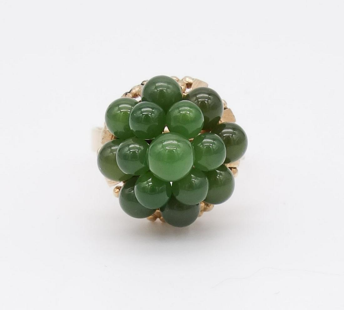 Vintage 14K Gold Tiered Green Agate Cluster Ring Size 7 (1 of 4)