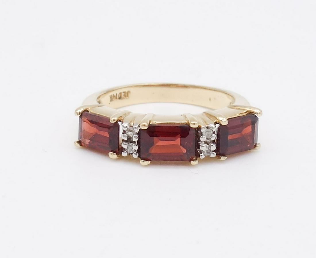 Vintage 14K Yellow Gold Triple Garnet Diamond Ring Size 5.75 (1 of 4)