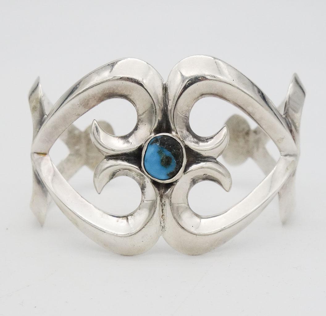 Vintage Native American Navajo Sandcast Sterling Silver Turquoise Bracelet Signed JFC (1 of 5)