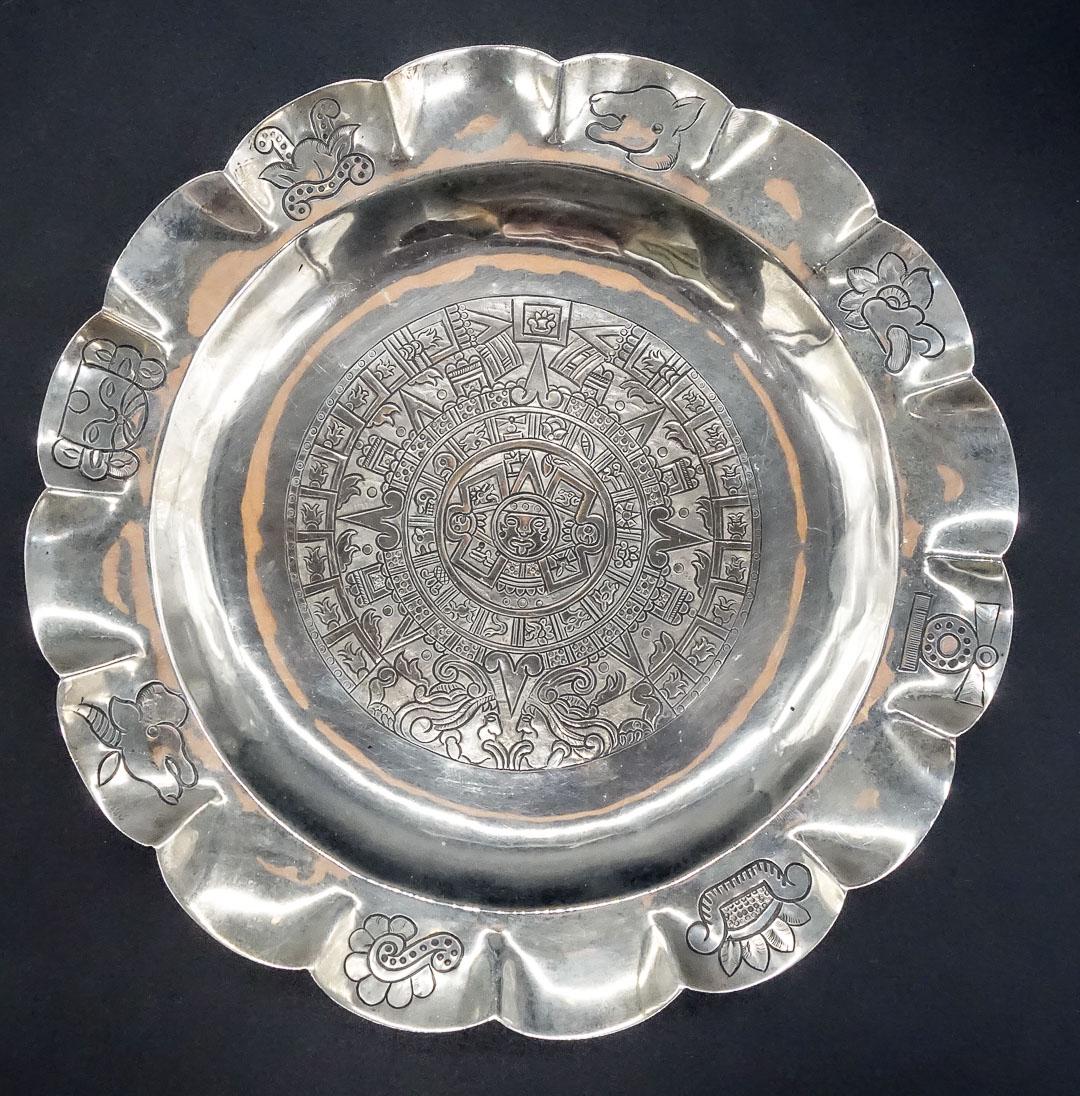 La Joya Vintage Designer Mexico Sterling Silver Aztec Calendar Plate (1 of 5)