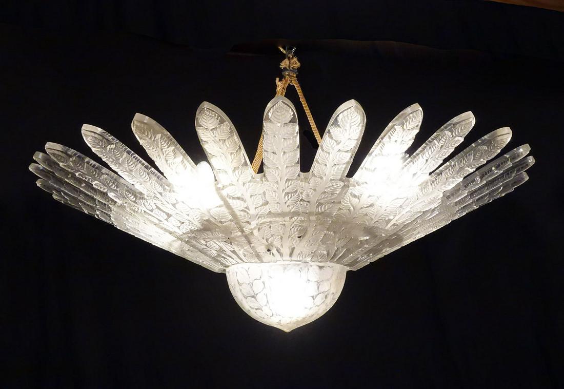 Rene Lalique Hetre 1924 Art Deco Chandelier #2275 (1 of 17)