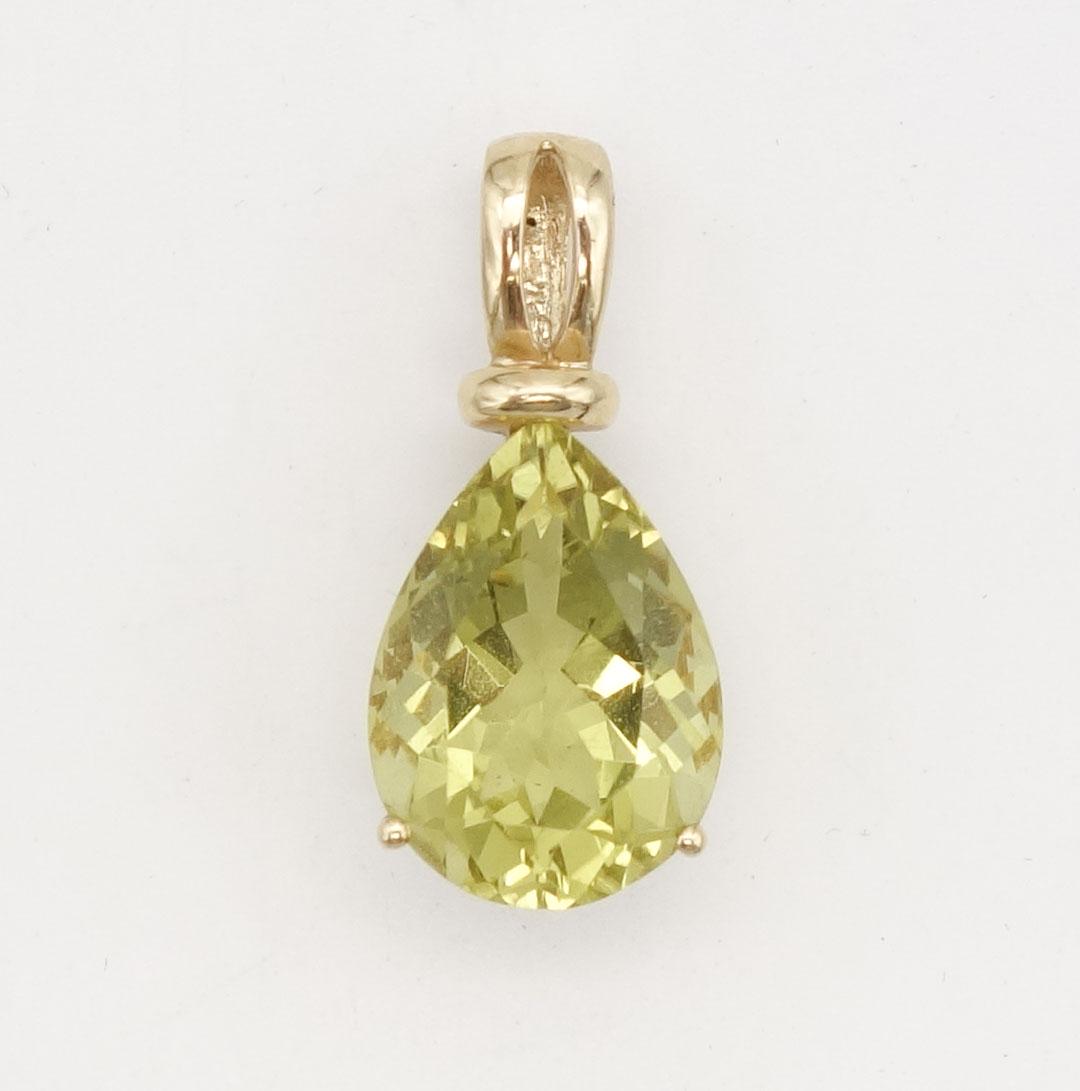 Vintage 14K Gold Large Pear Cut Peridot Necklace Pendant (1 of 3)