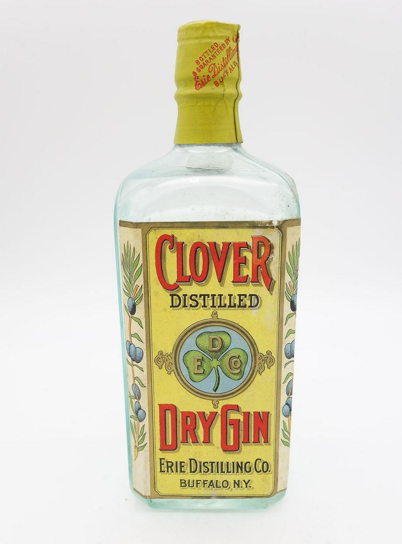 Pre-Prohibition Sealed Erie Distilling Co Clover Dry Gin Glass Bottle (1 of 8)