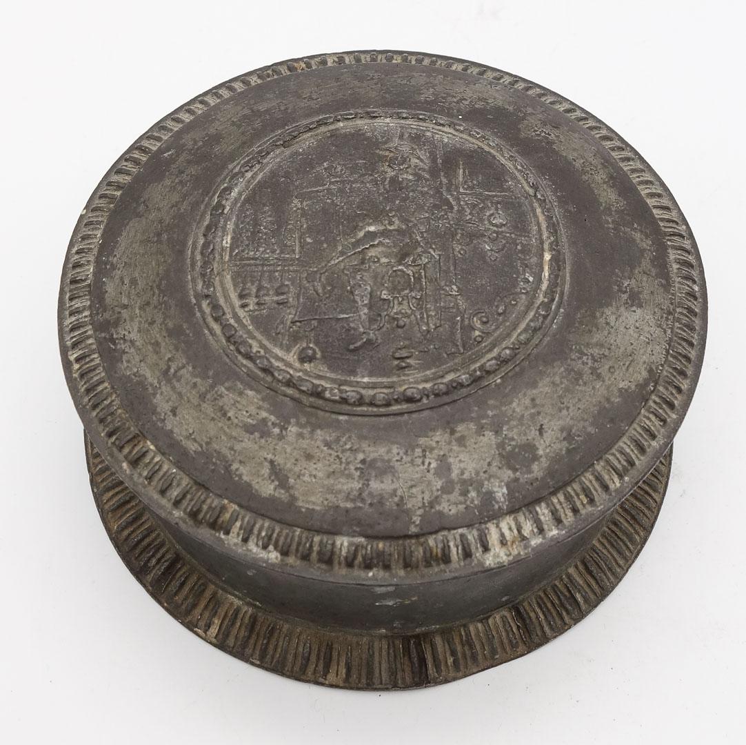 Antique Continental Pewter Tobacco Box w Leaden Presser (1 of 11)