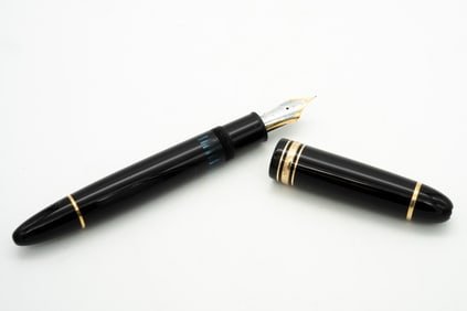 Montblanc Meisterstuck No. 149 Gold 585 Nib Fountain Pen