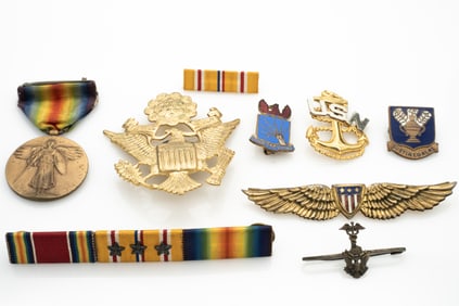 Group of Vintage Military Badges & Insignia