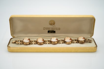 Vintage Mid-Century Gold GF Cameo Medallion Bracelet