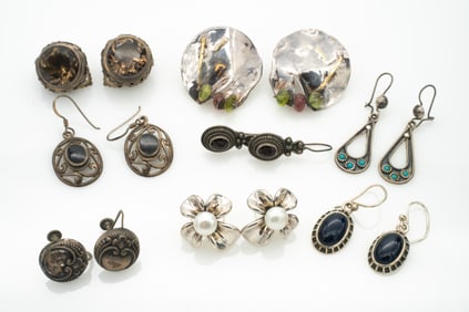 Group 8 Vintage Sterling Silver earrings incl Ann King