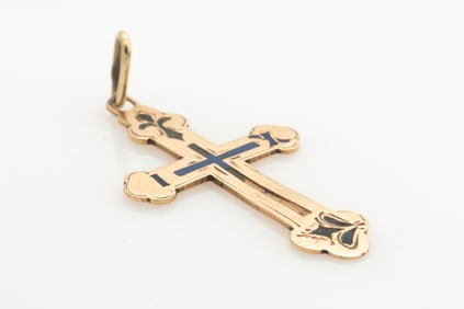 Antique Imperial Russian .56 Gold and Enamel Cross Pendant for Restoration