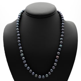 Vintage, 14k Gold and Jadeite Clasp Black Pearl 21" Necklace
