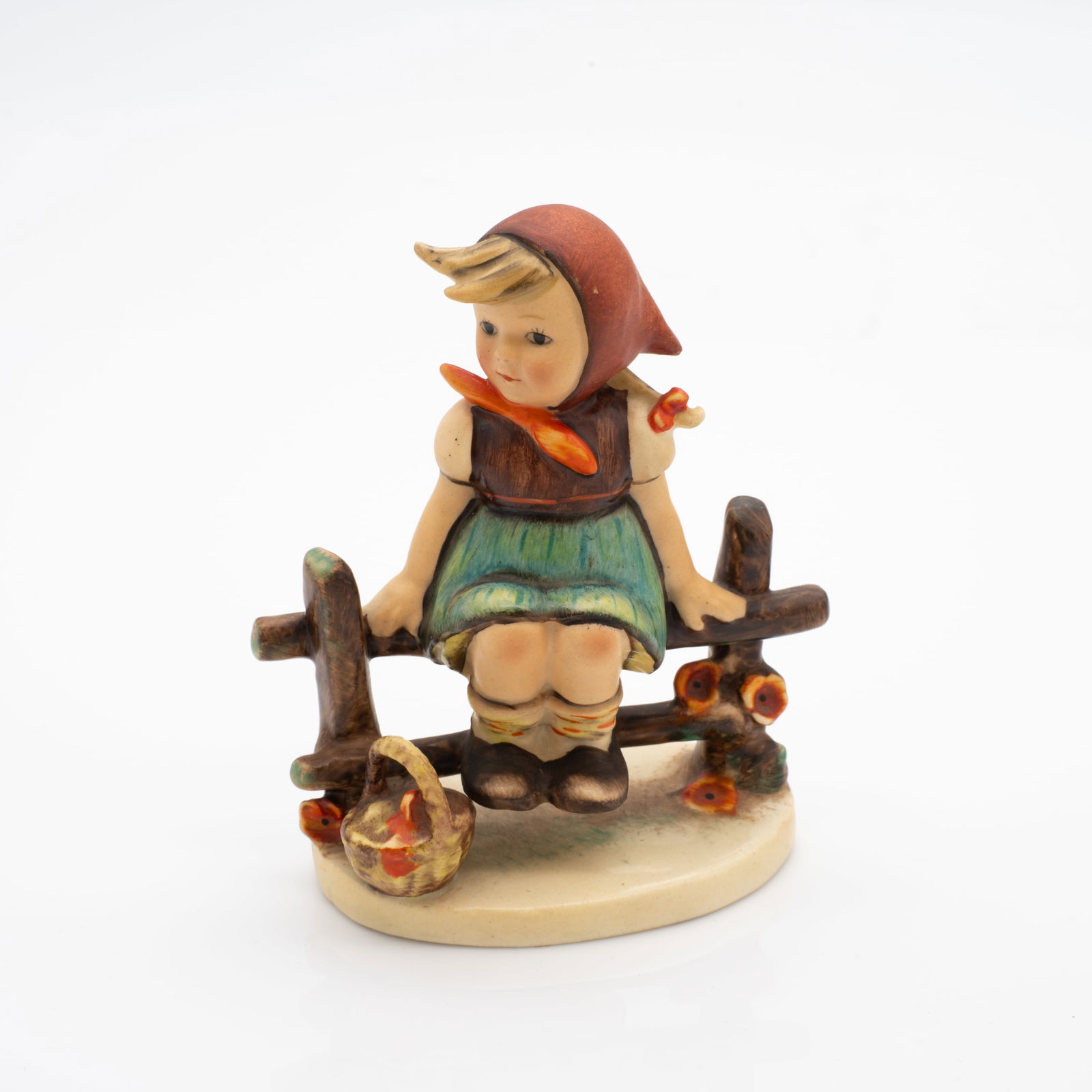 TMK 1 Goebel Hummel, 112 3/0 "Just Resting" (1 of 6)