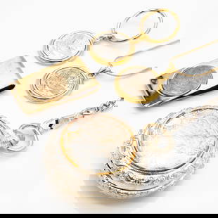 Silver Bullion Jewelry lot Silver Eagle Pocket Watch and Money Clip, Key Ring, Pendant Set: Lot 215 Silver Bullion Jewelry lot Silver Eagle Pocket Watch and Money Clip, Key Ring, Pendant Set Description: The set includes a case. Dimensions: Pocket watch including bow: 73 x 54 x 20 mm Watch C
