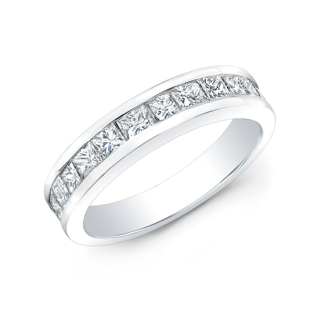 Natural 1.02 CTW Princess Cut Diamond Wedding Band: Natural 1.02 CTW Princess Cut Diamond Wedding Band Anniversary Ring 14KT White Gold Manufacturer's Suggested Retail Price: $ 3800.00 Center Stone Type: Diamond Center Stone QTY: 28 Center Stone CTW: 1