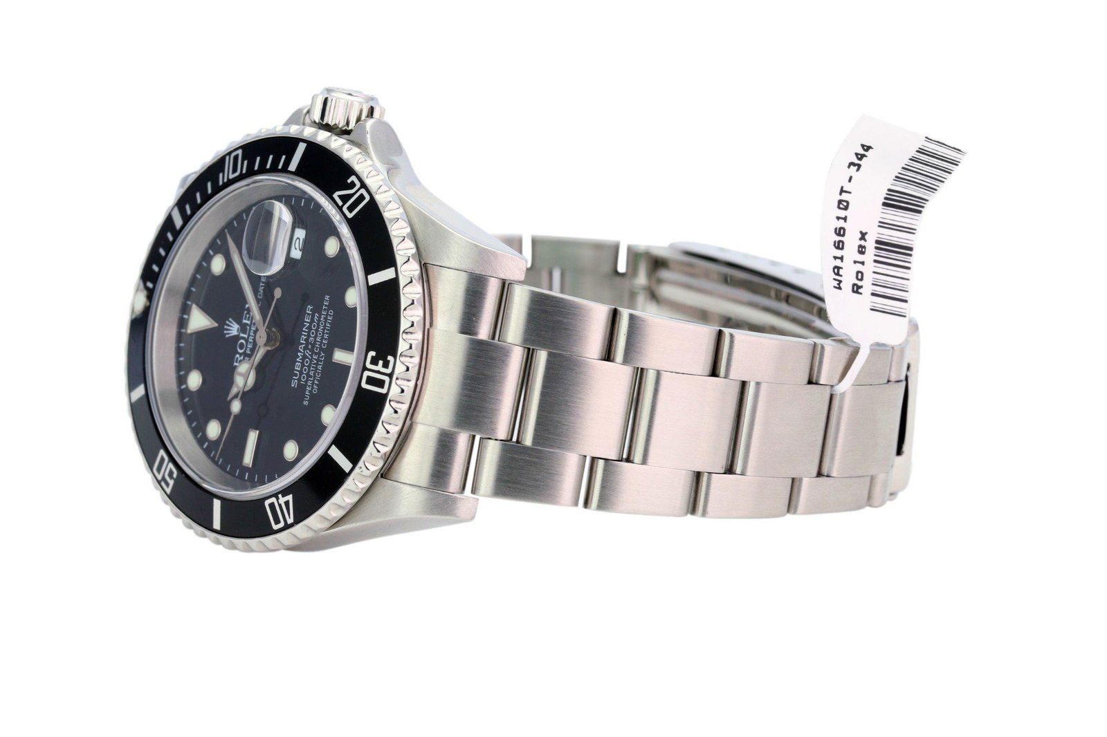 Pre-Owned Rolex Submariner 16610T: Excellent Pre-Owned Rolex Submariner 16610T Condition: Excellent Pre-owned Authentic Packaging: Comes with generic watch box Paperwork: Comes with In-house Certificate Subject to Availability due to m