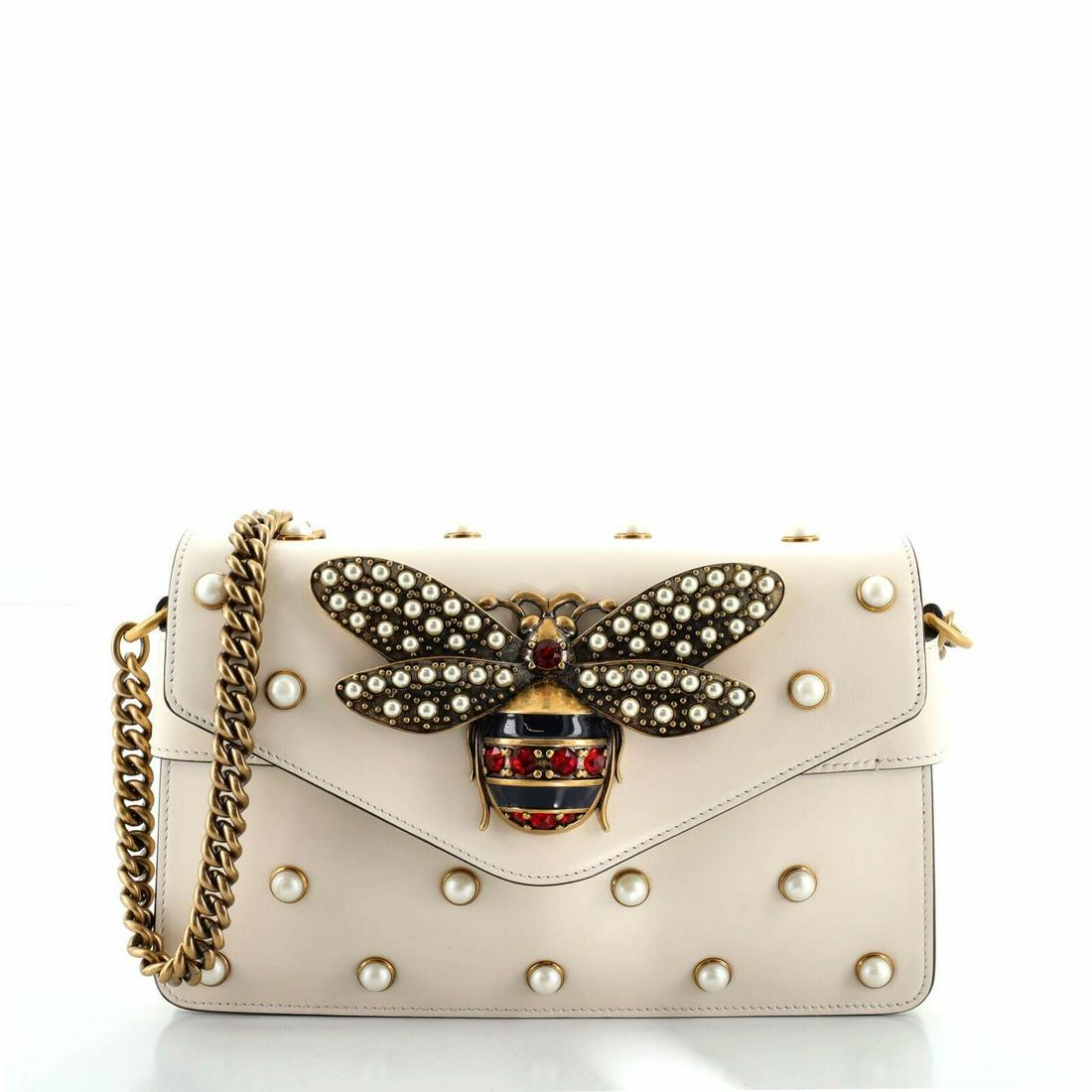 Gucci Broadway Pearly Bee Shoulder Bag Embellished: Gucci Broadway Pearly Bee Shoulder Bag Embellished Leather Mini Pre-owned: An item that has been used or worn previously. See the consignor's full listing description for more details. Brand: Gucci Co