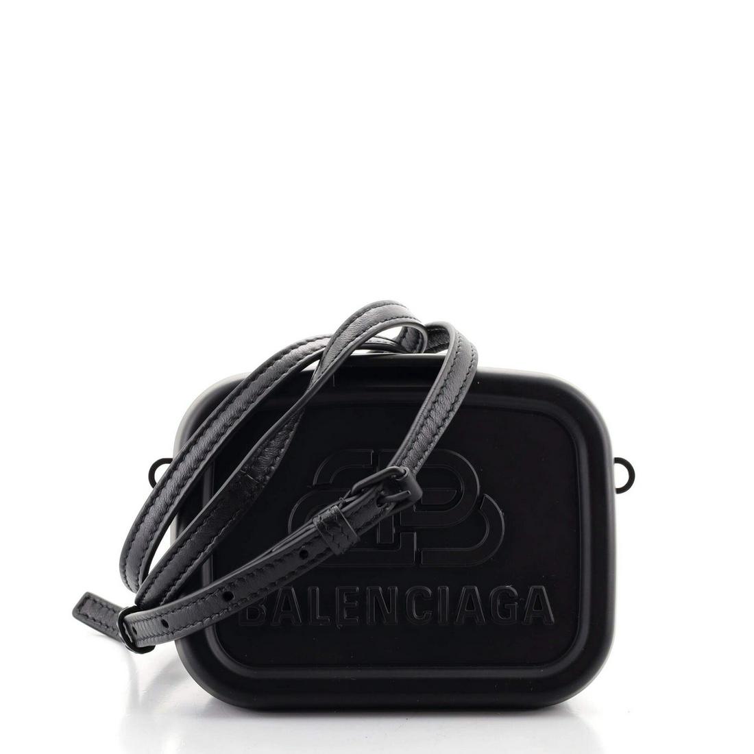 Balenciaga Logo Lunch Box Bag Plastic: Balenciaga Logo Lunch Box Bag Plastic Pre-owned - Great Exterior Color: Black Interior Color: Black Exterior Material: Resin Interior Material: Leather Hardware Color: Black, Matte Ac