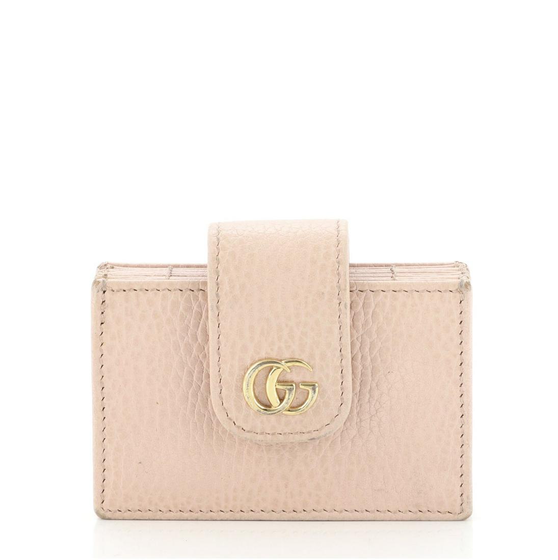 Gucci GG Marmont Accordion Card Holder Leather: Gucci GG Marmont Accordion Card Holder Leather Exterior Color: Pink Interior Color: Pink Exterior Material: Leather Interior Material: Leather Hardware Color: Gold Accessories: No accessories <br