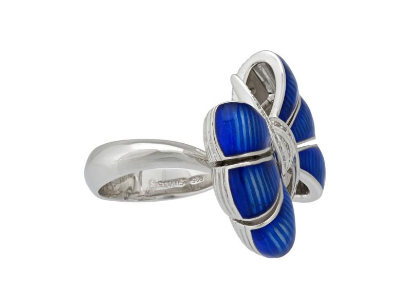 Stephen Webster Forget Me Knot Silver Diamond & Blue Enamel Bow Ring Size 7: Stephen Webster Forget Me Knot Silver Diamond & Blue Enamel Bow Ring Size 7 SKU: RBJ264506343815-E Brand: Stephen Webster Condition: Never Worn Metal: Sterling Silver Model: 264506343815-E More De