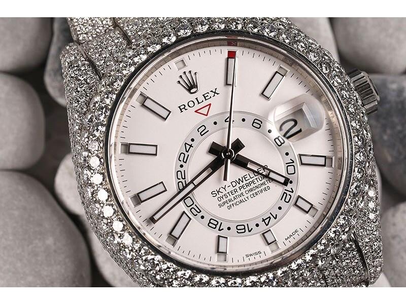 Rolex Date Oyster 42mm Mens Watch: Rolex Date Oyster 42mm Mens Watch SKU: RBJDR003-E21A8 Brand: Rolex Condition: Never Worn Model: Date Reference: OYSTER More Details: Rolex Date Oyster 42mm Mens Watch Features:Brand: RolexGender: