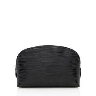 Louis Vuitton Epi Leather Cosmetic Pouch: Louis Vuitton Epi Leather Cosmetic Pouch Condition Quality: Good Color: Black Height: 4.5 in. Length: 6.75 in. Material: Epi Leather/Leather Width: 2.5 in. Item Condition: Pre