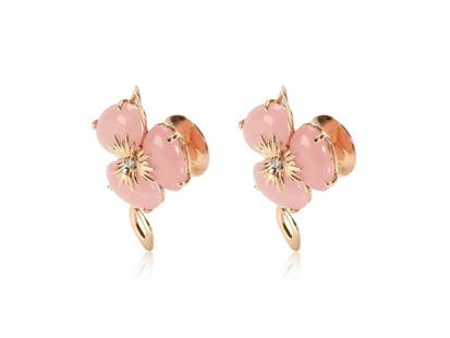 Malva Quartz & Diamond Flower Earrings In 18K Rose Gold 0.04 CTW: Malva Quartz & Diamond Flower Earrings In 18K Rose Gold 0.04 CTW SKU: RBJ265346479250-E Condition: Never Worn Stone: QUARTZ Model: 265346479250-E Item Specifics:Brand: Vianna BrasílDepartment: