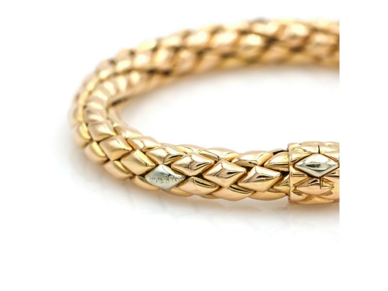 Chimento Large Flex Bracelet In 18k Rose Gold 8.25": Chimento Large Flex Bracelet In 18k Rose Gold 8.25" SKU: RBJ203881898914-E Brand: Chimento Condition: Pre-Owned Metal: Rose Gold Model: 203881898914-E Item Specifics:Base Metal: Rose GoldBrand: CHIMEN