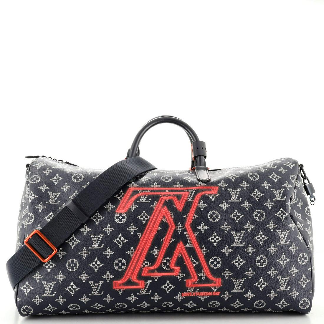 Louis Vuitton Keepall Bandouliere Bag Limited Edition Upside Down Monogram Ink 50: Louis Vuitton Keepall Bandouliere Bag Limited Edition Upside Down Monogram Ink 50 Exterior Color: Blue Interior Color: Blue Exterior Material: Canvas (Coated) Interior Material: Fabric Hardware Color: