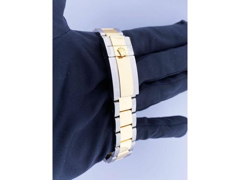 Rolex Daytona Two Tone Black Dial Mens Watch: Rolex Daytona Two Tone Black Dial Mens Watch Product Code: 363814324468-E Brand: Rolex Condition: Pre-Owned Model: Daytona Item Specifics: Band Color: Multicolour Band Material: Steel-&-1