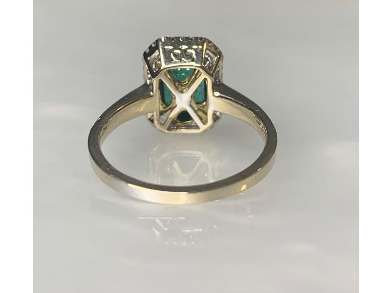 18K Yellow Gold Emerald Cut Emerald Diamond Ring: 18K Yellow Gold Emerald Cut Emerald Diamond Ring Product Code: 18KYELLOWG-62531BE1D9705 Condition: Never Worn Metal: Yellow & White Gold Stone: emerald diamond