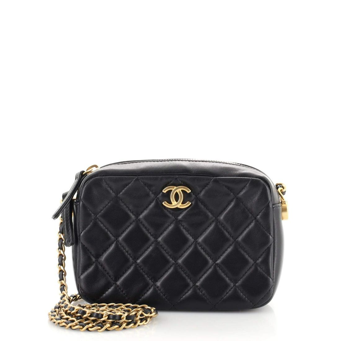 Chanel Pearl Crush Camera Case Quilted Lambskin Small - Feb 12, 2023 | Golden Gate Auctioneer in CA Chanel Pearl Crush Camera Case Quilted Lambskin Small - Feb 12, 2023 | Golden Gate Auctioneer in CA