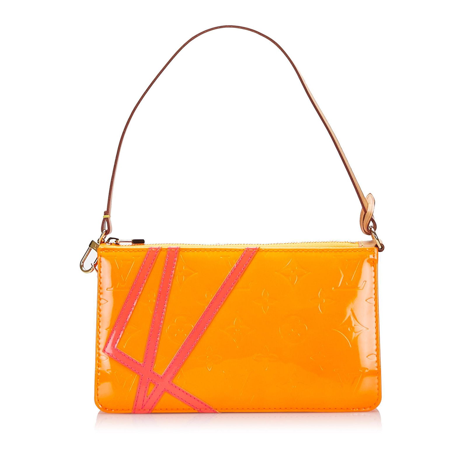 Louis Vuitton Monogram Vernis Robert Wilson Lexington Pochette (SHG-WUMRw6): Louis Vuitton Monogram Vernis Robert Wilson Lexington Pochette (SHG-WUMRw6) Condition Quality: Fair Color: Orange Height: 4.75 in. Length: 8 in. Material: Leather Width: 1.25 in. Item Con
