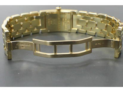 Audemars Piguet Promisse 18K Yellow Gold Ladies Blue Sapphire Cabochon Crown: Audemars Piguet Promisse 18K Yellow Gold Ladies Blue Sapphire Cabochon Crown Product Code: 174145076169-E Brand: Audemars Piguet Condition: Pre-Owned Model: Promesse Item Specifics: Age Group: Adu