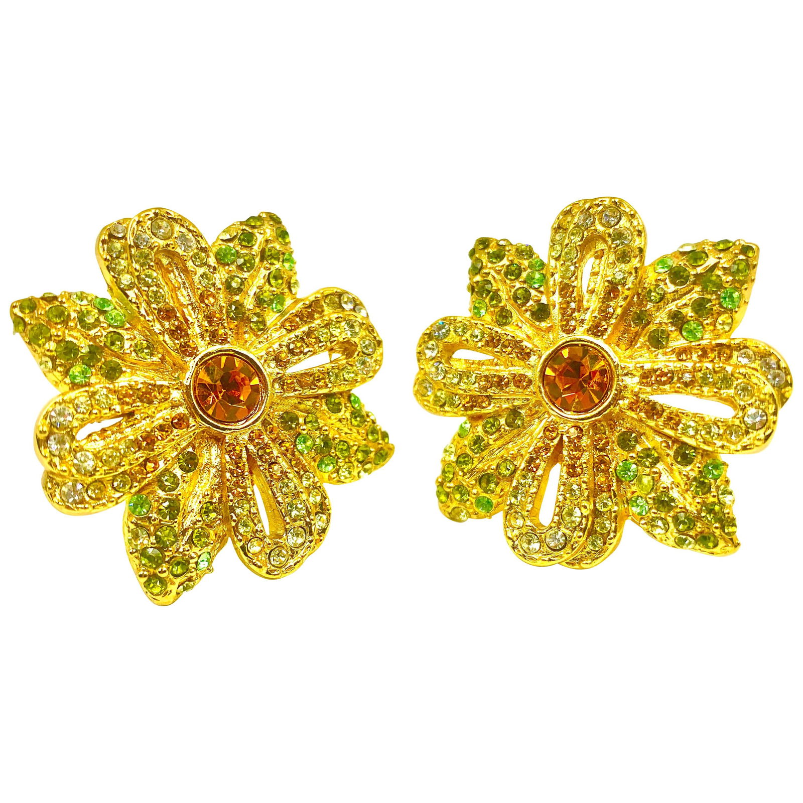 Vintage Escada Flower Earrings, 1980s: Vintage Escada Flower Earrings, 1980s Creator: Escada Dimensions: Diameter: 1.44 in (36.58 mm) Place of Origin: France Period: Late 20th Century Date of Manufacture: 1980s Condition: Good Wear con