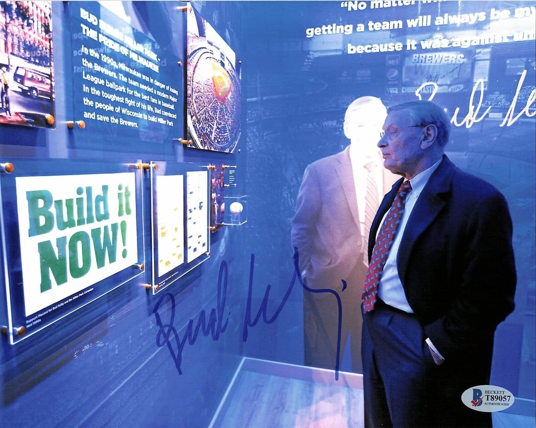 Allan Bud Selig signed 8x10 photo BAS Beckett Autographed: Allan Bud Selig signed 8x10 photo BAS Beckett Autographed Allan Bud Selig signed 8x10 photo BAS Beckett Autographed SKU no: RBJ7258273087576