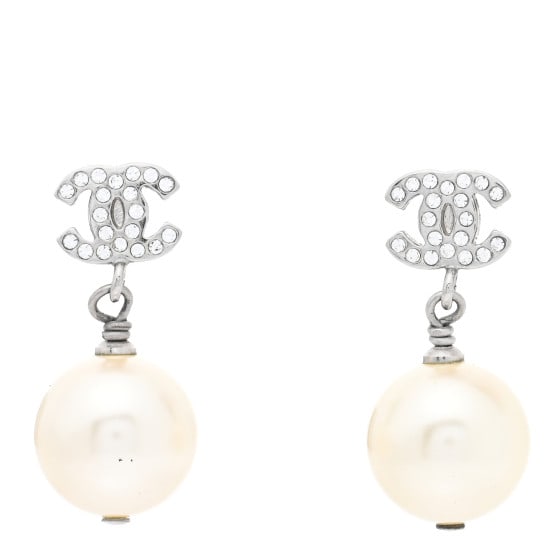 Chanel Crystal Pearl CC Drop Earrings Silver Pearly White: Chanel Crystal Pearl CC Drop Earrings Silver Pearly White SKU no: RBJ1391042 Brand: CHANEL Condition: Very Good Condition Details: Hardware: Oxidation, faint scratch(es), Other: Bent post(s) Length: 0
